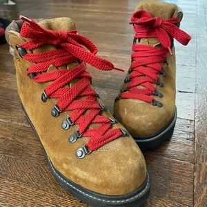 Northwest Territory vintage hiking boots
